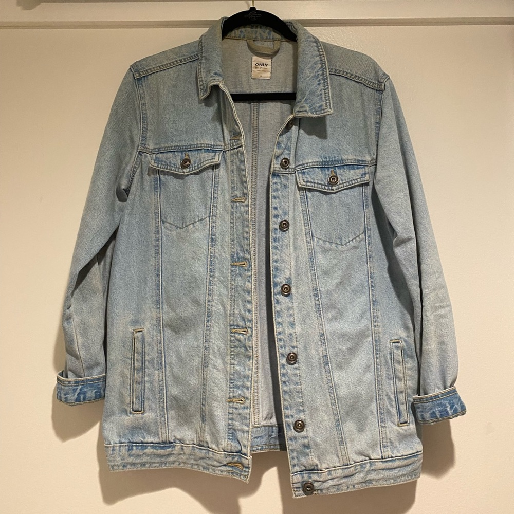 ONLY blue denim jean jacket!